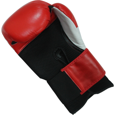 Guantes de boxeo Bad Boy de cuero sintético. Alta resistencia y calidad garantizada.