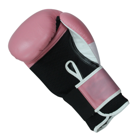 Guantes de boxeo Bad Boy de cuero sintético. Alta resistencia y calidad garantizada.